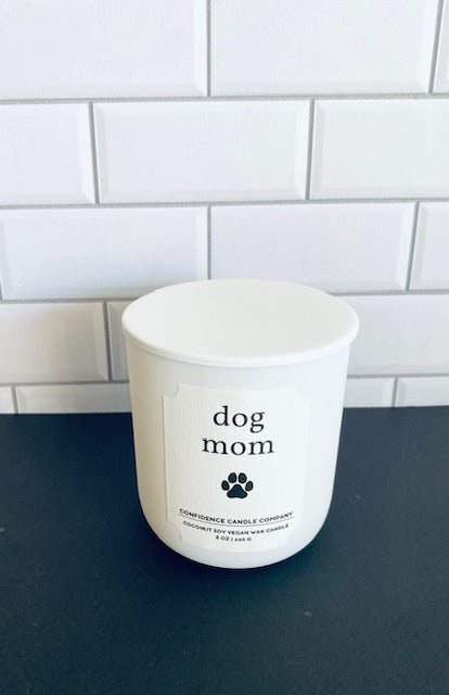 DOG MOM