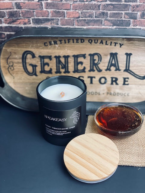 literally the best candle scent out there 1920s 2020s smooth coconut candle